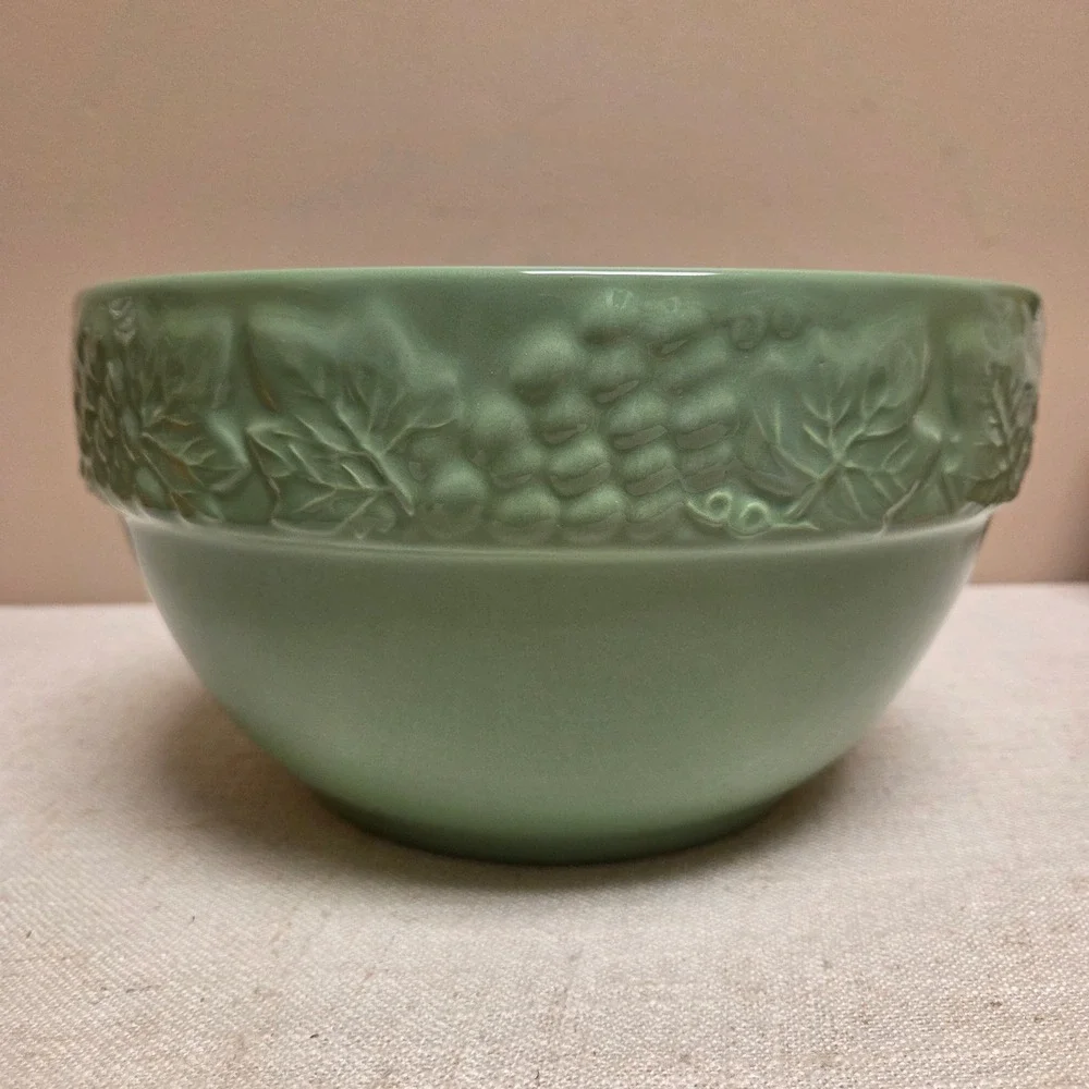 Portugal Sage Green Ceramic Grapevine Embossed Mixing bowl